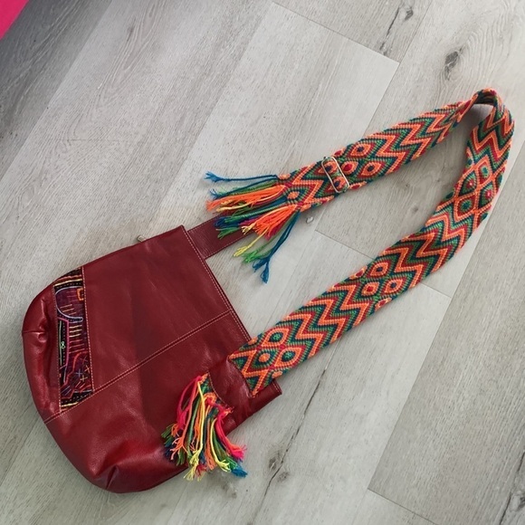 Leather bohemian red crochet red crossbody bag festive unique multicolored - Picture 6 of 16